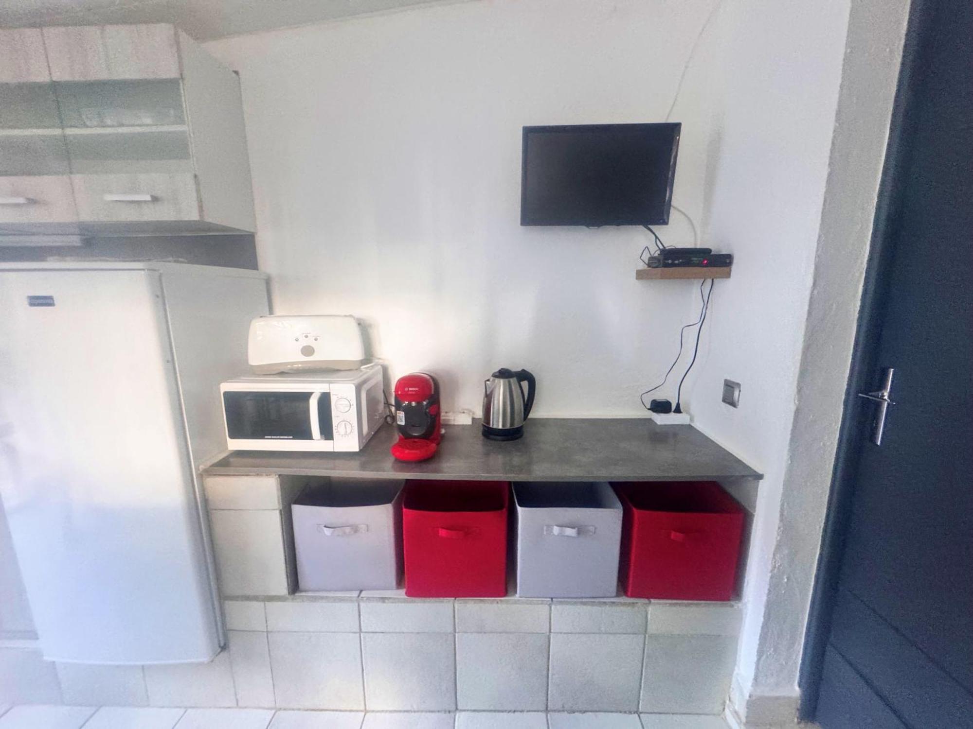 Les Pieds Dans L'Eau T2 E Apartamento Calvi  Exterior foto
